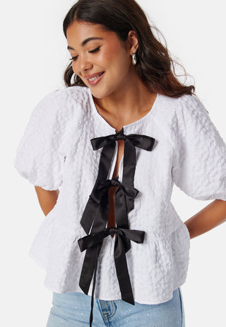 Vmofelia 2/4 Bow Detail Top