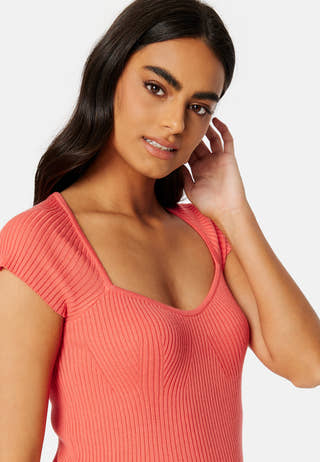 Willow Sweetheart Pullover
