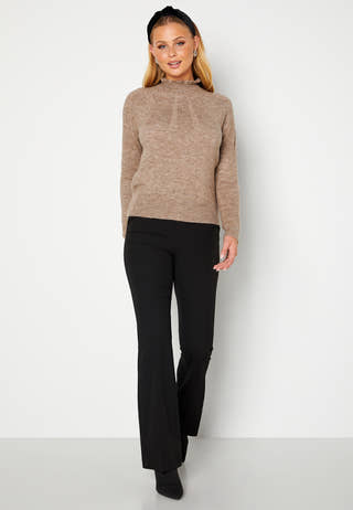 Dua Crew Neck Knit Top
