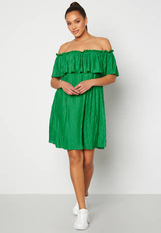 Plisra Offshoulder Dress