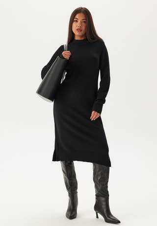 Viril Crew Neck Midi Dress