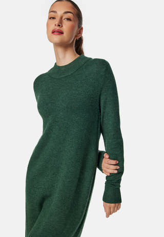 Viril Crew Neck Midi Dress