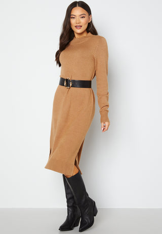 Viril Crew Neck Midi Dress