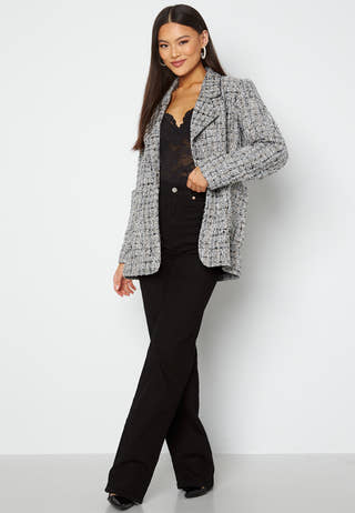 Thia Blazer