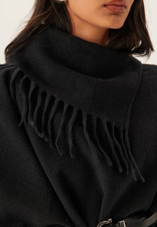 Vifjolira High Neck Poncho