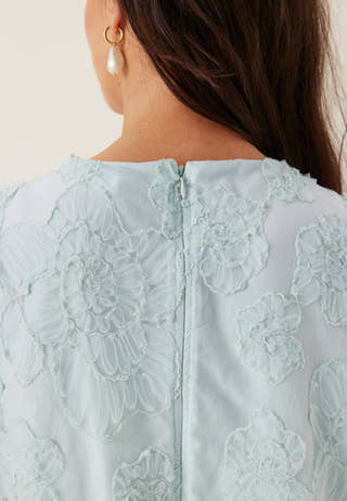 Vigamma O-neck S/L SHORT DRESS