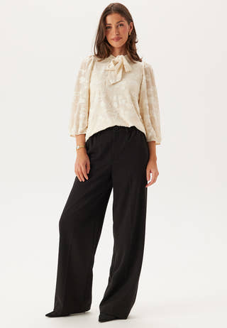 Viharmonia Tie Neck 3/4 Top