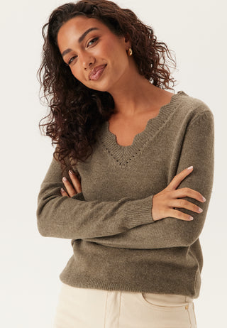 Vinikolina V-neck L/S KNIT TOP