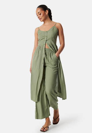 Vipricil strap button dress