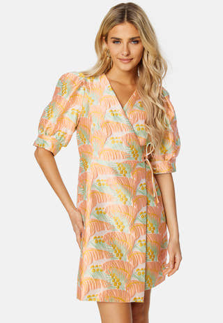 Wilda 2/4 Wrap Dress