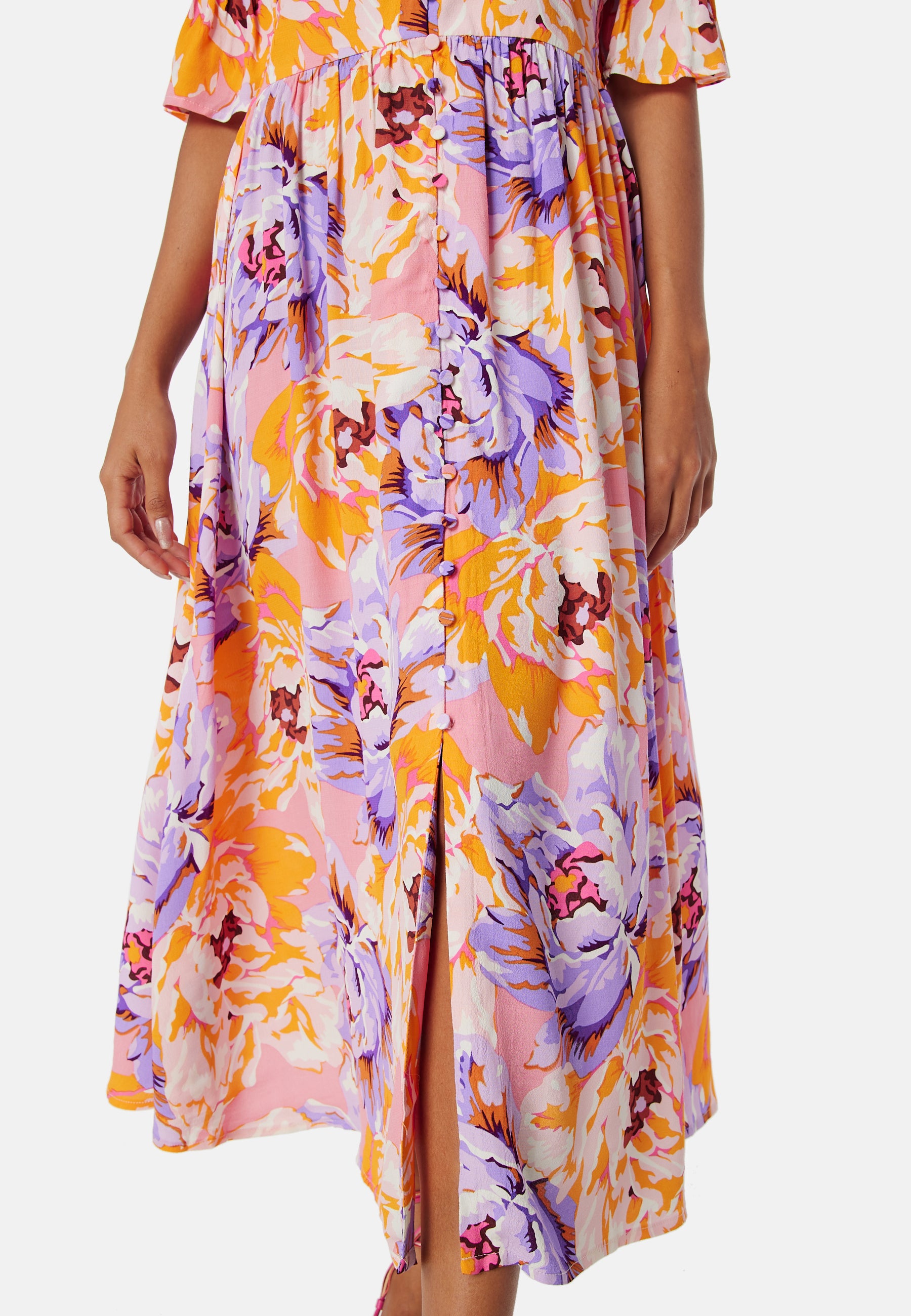 yas midi dress Yas – Yasfarron 2/4 Midi Dress – campaign-outlet – Multi / Floral / Purple  / Orange