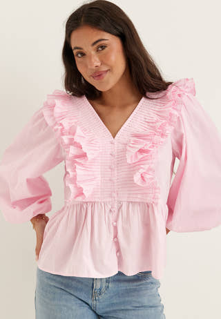 Yasruna 3/4 RUFFLE TOP